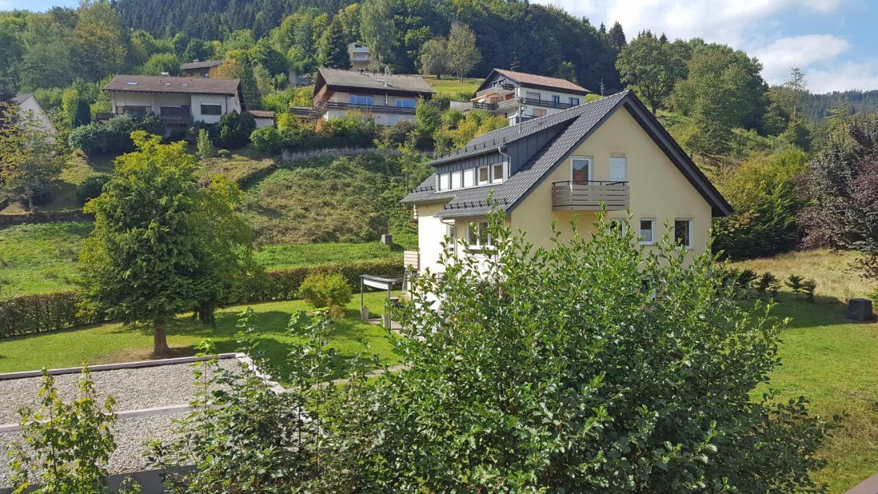 Ferienwohnung Am Kurpark Bad Wildbad Exteriör bild