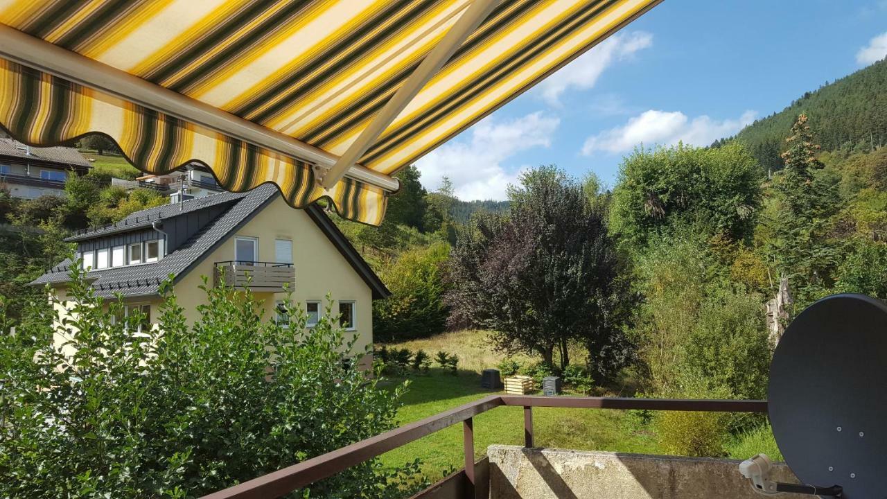 Ferienwohnung Am Kurpark Bad Wildbad Exteriör bild