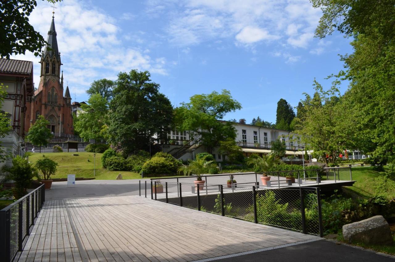Ferienwohnung Am Kurpark Bad Wildbad Exteriör bild